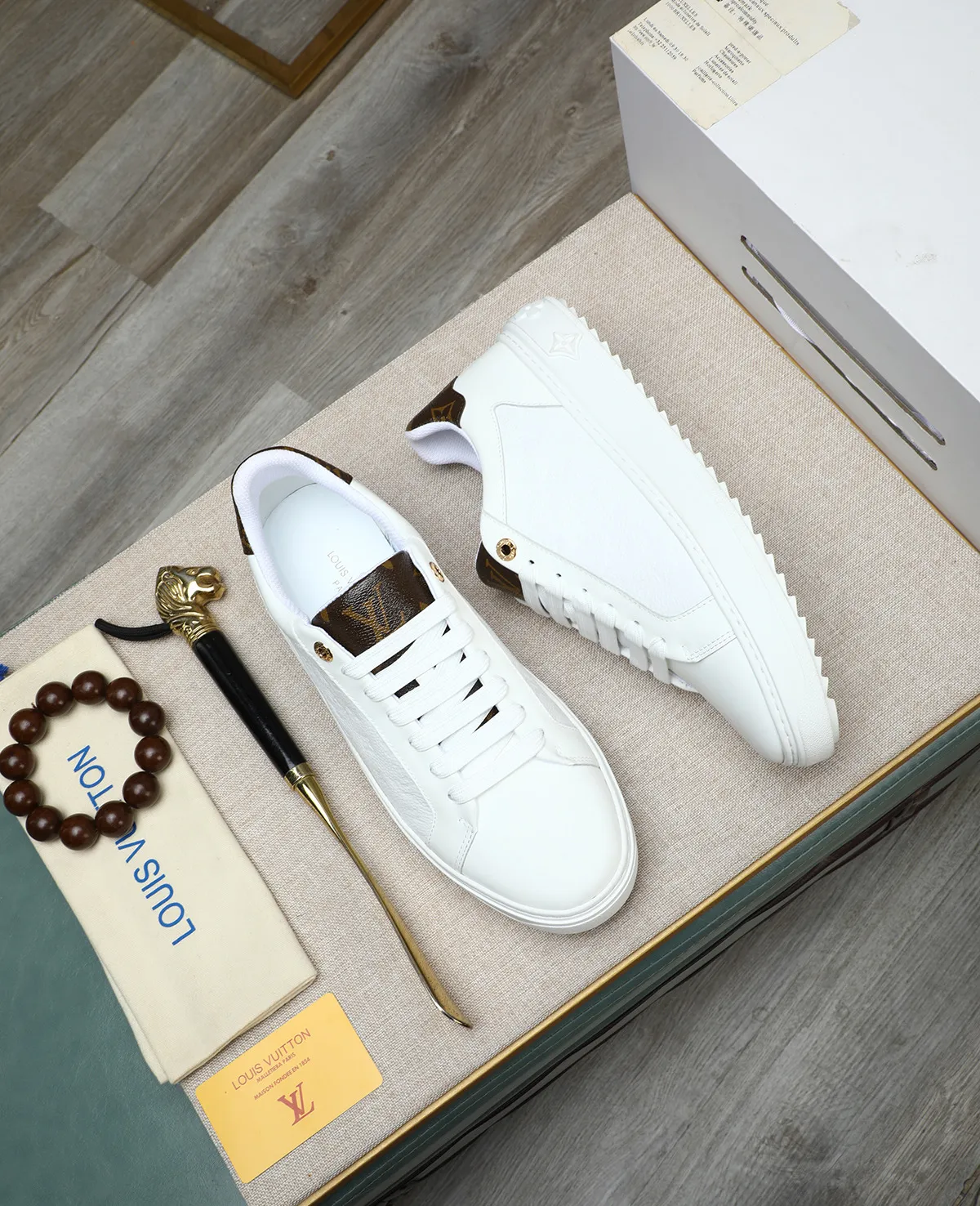 Men's men's shoes 💰540 📛📛(Niuli) high-end [LOUIS VUITTON] Louis Vuitton official website synchronized new products 👟Milan fashion catwalk style 🇰🇾🇰🇾LV family logo, celebrity style, a must-have for fashionistas ⚠️Top-layer calfskin ➕Cow leather lining ➕Mesh lining Official website original special outsole👞Number 38-44